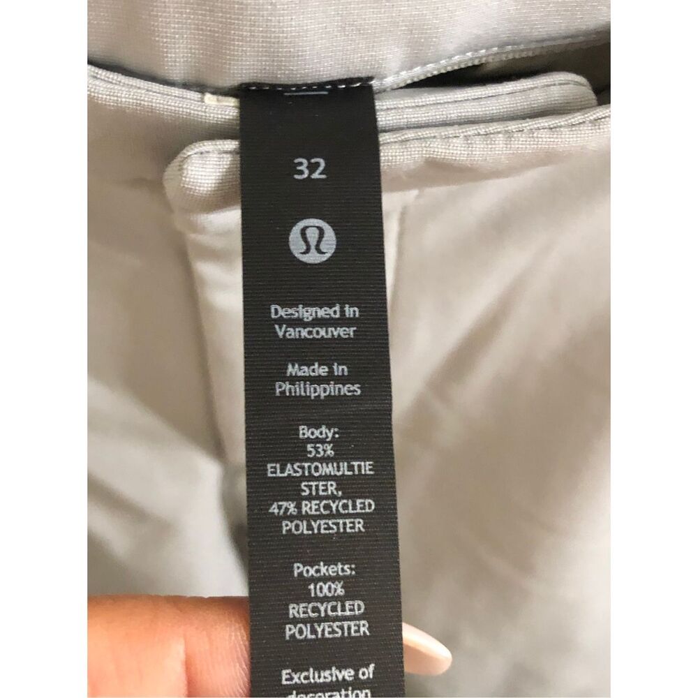 Lululemon Men's ABC Shorts size 32 like-new light gray athleisure outdoor golf - Picture 3 of 9